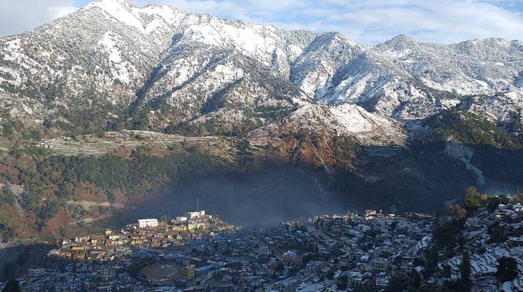 बाजुरामा फेरि हिमपात, जनजीवन कष्टकर image
