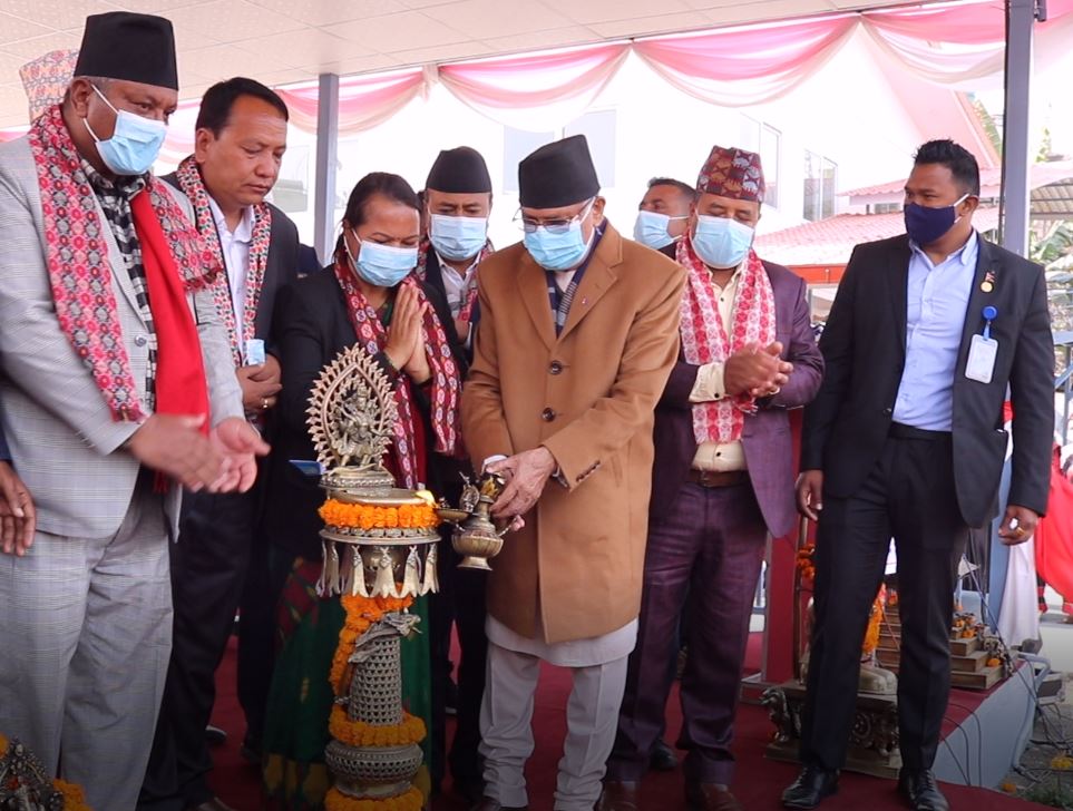 पाँच दलिय गठबन्धनलाई पानीमूनी गएपनि नछोड्ने एमाले अध्यक्ष ओलीको चेतावनी