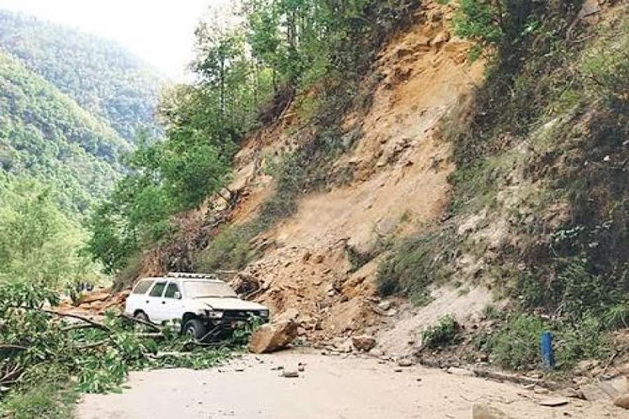 अवरुद्ध त्रिभुवन राजपथ सञ्चालनमा