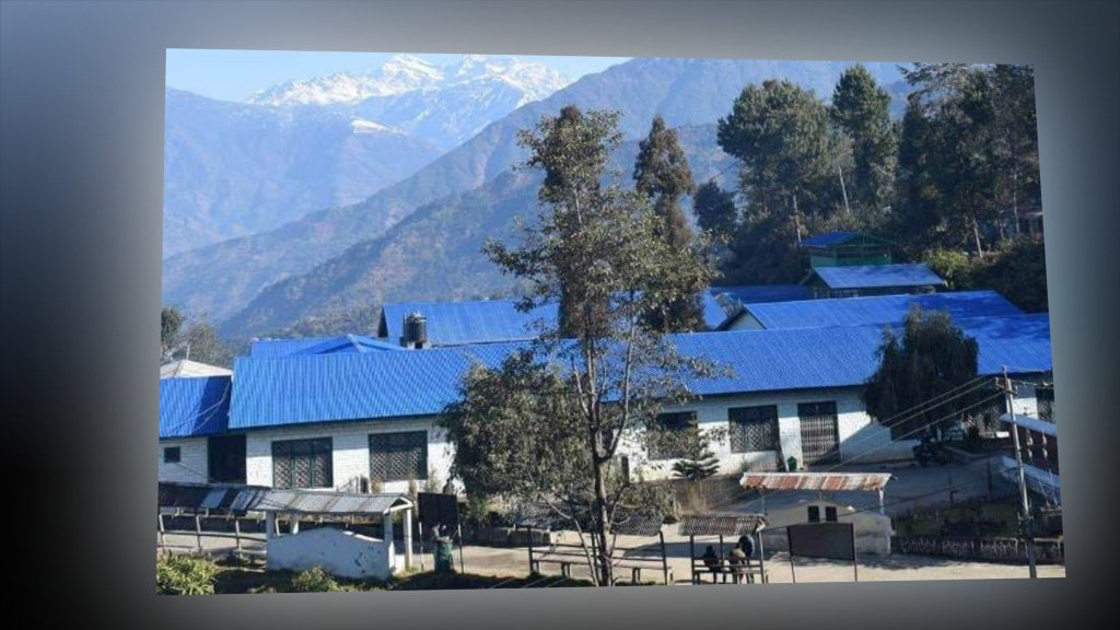 अस्पतालको उपचार कक्षमै भालु पसेपछि …