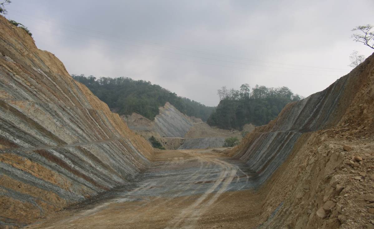 द्रुतमार्गका संरचनामा ‘सेनाको लापरबाही’ image