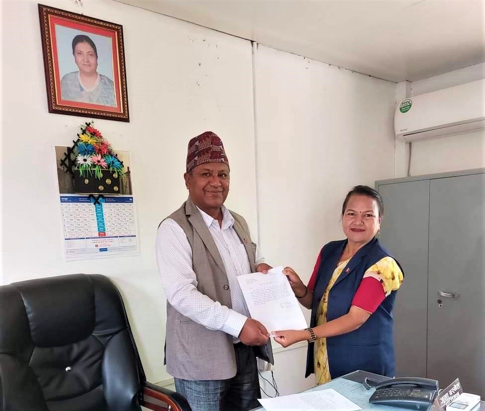 बासुदेब थापाले दिए पदबाट राजीनामा image