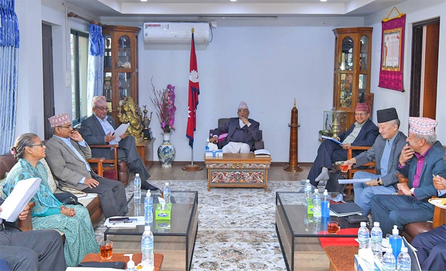 महानगरका मेयरका उम्मेदवार टुंग्याउँदै एमाले image