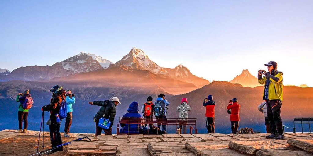 कोभिड कहरपछि जुर्मुराउँदै पर्यटन