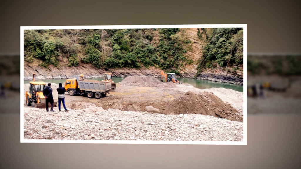 चुरे क्षेत्रमा अवैध उत्खनन: पालिका प्रमुखमाथि अख्तियारको छानबिन, किर्ते कागजातको आशंका