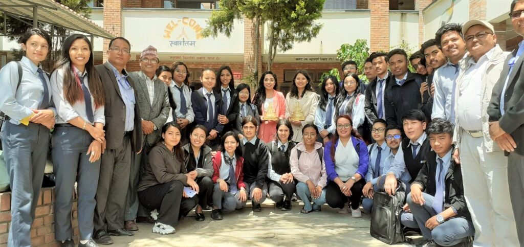 प्रदेशसभा सदस्य गोसाईद्वारा वागीश्वरी कलेजको निर्माणाधीन भवनको अवलोकन