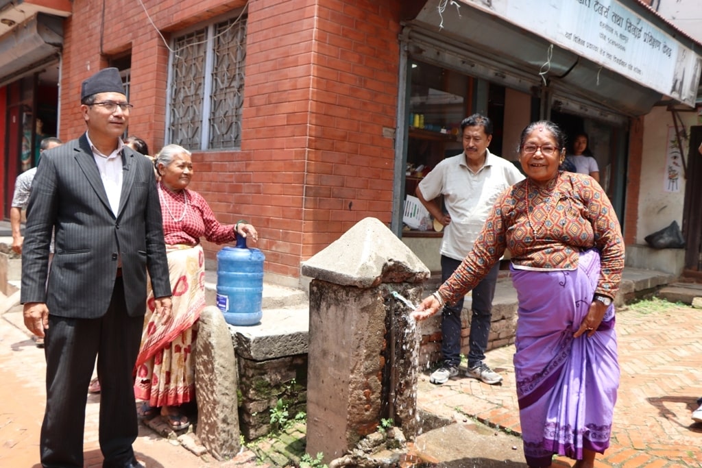 भक्तपुर नगरपालिकामा आयो मेलम्चीको पानी, स्थानीय खुसी (भिडियाेसहित)