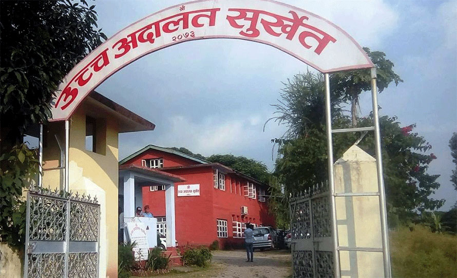 सामुदायिक विद्यालयमा शुल्क नलिन अदालतको अन्तरिम आदेश