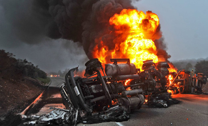 शक्तिशाली विस्फोटमा परि ४ जनाको मृत्यु, दर्जनौँ घाइते