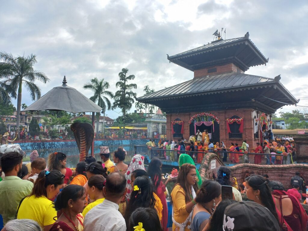पर्यटक लोभ्याउन कलाकृतिले सिगारिँदैछ अर्जुनधारा