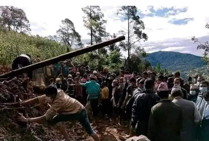 पहिरोमा पुरिएर अछाममा १७ को ज्यान गयो, ६ जना अझै बेपत्ता image