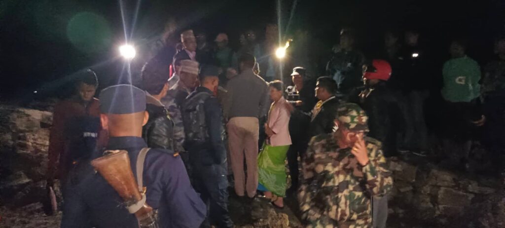 खिड्कीजिउला पहिरो पन्छाएपछि अवरुद्ध कर्णाली राजमार्ग खुल्यो