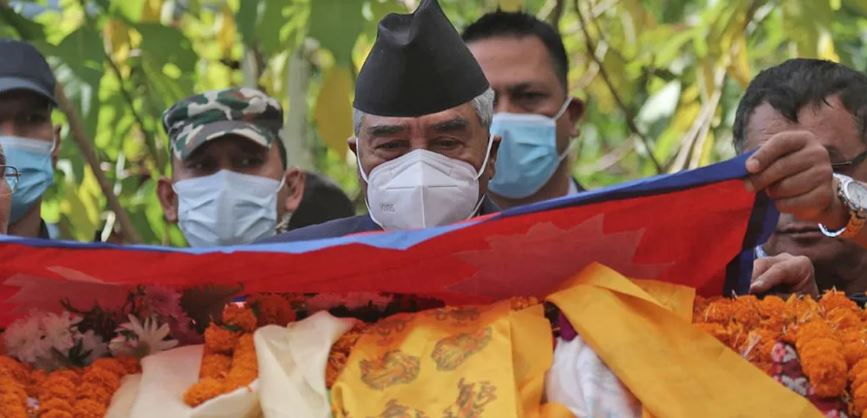 प्रधानमन्त्रीद्वारा वाङ्मय शताब्दी पुरुष जोशीप्रति श्रद्धाञ्जलि अर्पण image