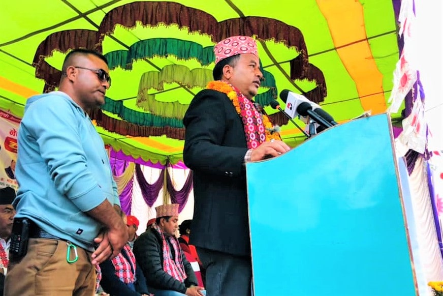 भक्तपुरमा एमालेको विकल्प कांग्रेस हुनै सक्दैनः महेश बस्नेत image