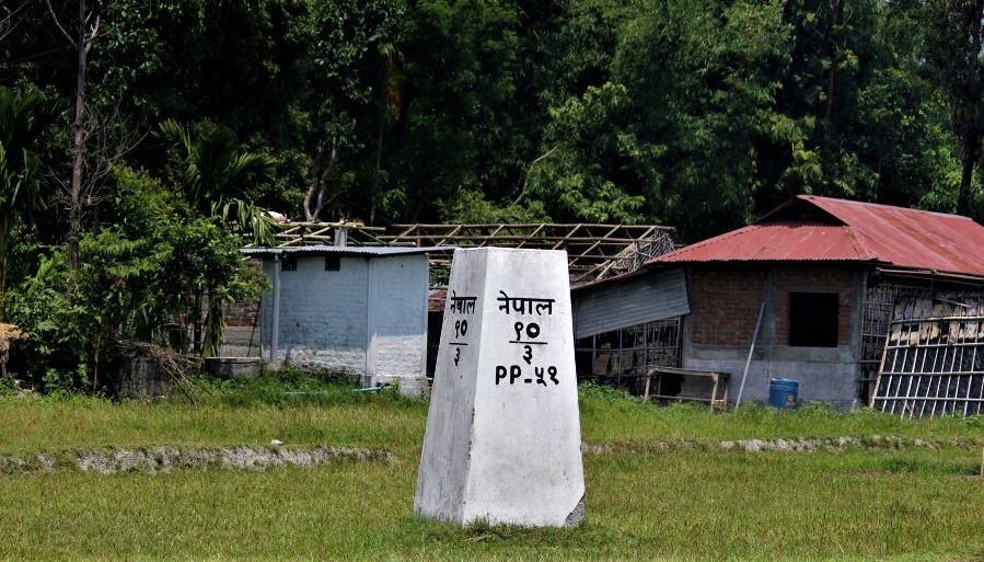 सीमा क्षेत्रमा भएको ज्यादती विरुद्ध दलका एजेन्डा किन मौन ? image