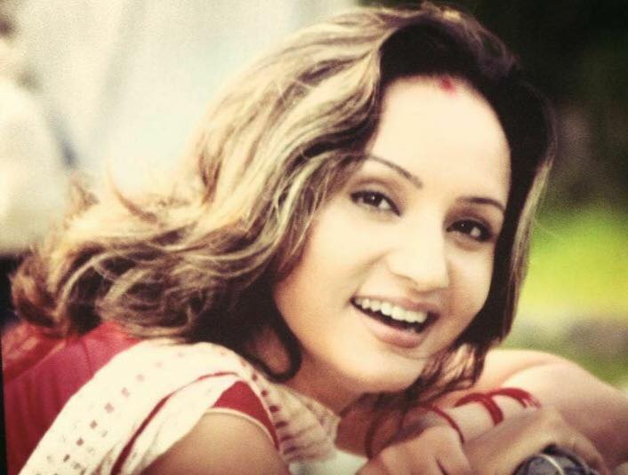 चलचित्रमा पुनः फर्किँदै नायिका विपना थापा