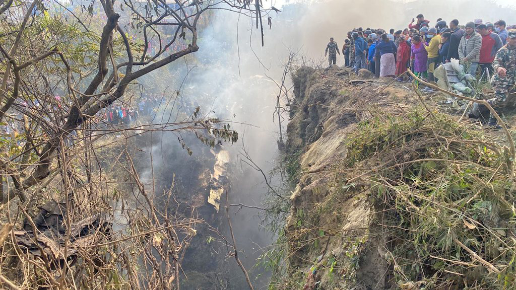 पोखरा विमान दुर्घटना ः शोकमा डुब्यो पर्वत image