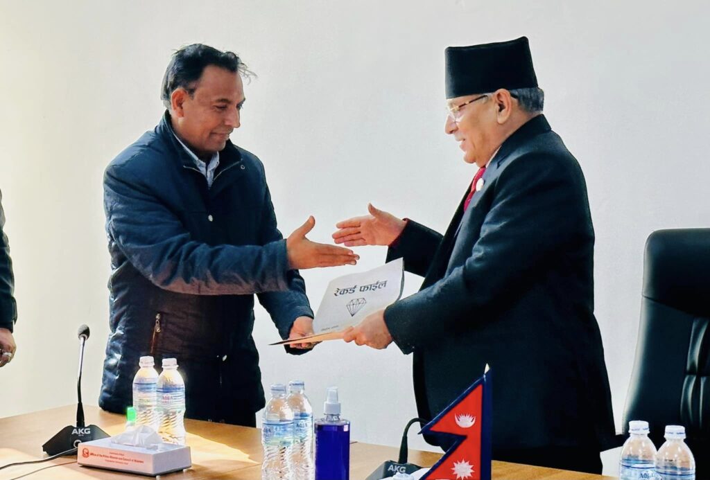 नेकपा बहुमतको प्रस्ताव- भृकुटी कागज कारखाना सञ्चालनको जिम्मा देऊ