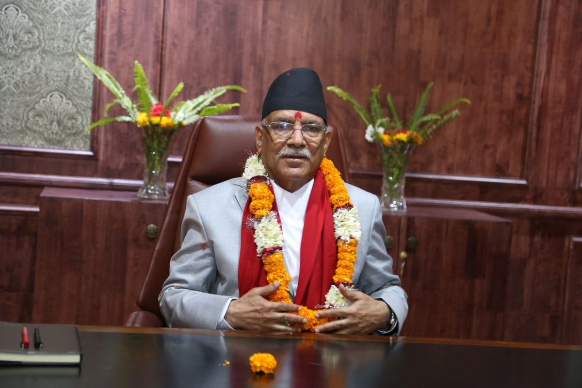 प्रधानमन्त्री दाहाललाई कति सहज ? image