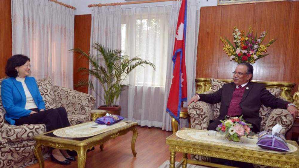 प्रधानमन्त्री दाहालसँग चिनियाँ राजदूतको भेट image