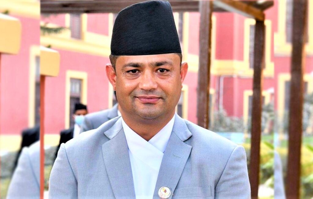स्वास्थ्य क्षेत्र सुधार छुः मन्त्री गिरी