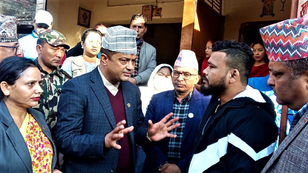 पदबाट हट्दा मन्त्री गिरीको पीडाः काम गर्न नपाइ मन्त्री पद गयो image