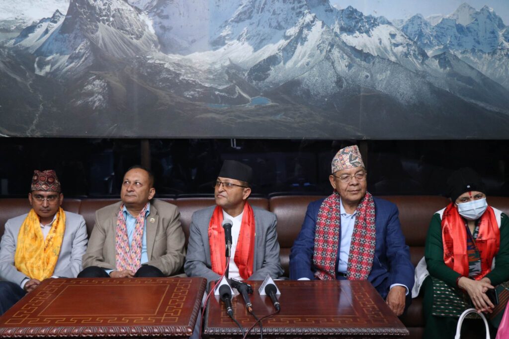 अध्यक्ष तिमिल्सिना रुस प्रस्थान