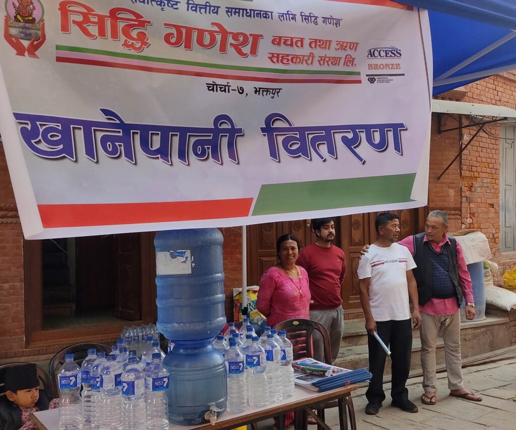 सर्वसाधारणका लागि निःशुल्क खानेपानीको सुविधा दिंदै सिद्धिगणेश