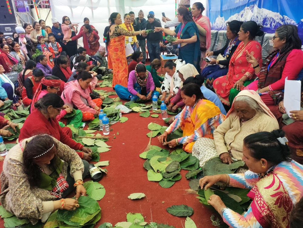 टपरी गाँस्ने प्रतिस्पर्धाले यसरी ब्युँतायो विगतका सम्झना