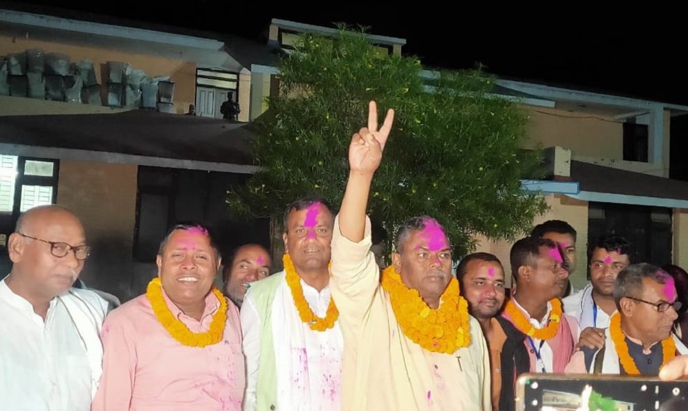 जनता समाजवादी पार्टी (जसपा) का अध्यक्ष उपेन्द्र यादव विजयी