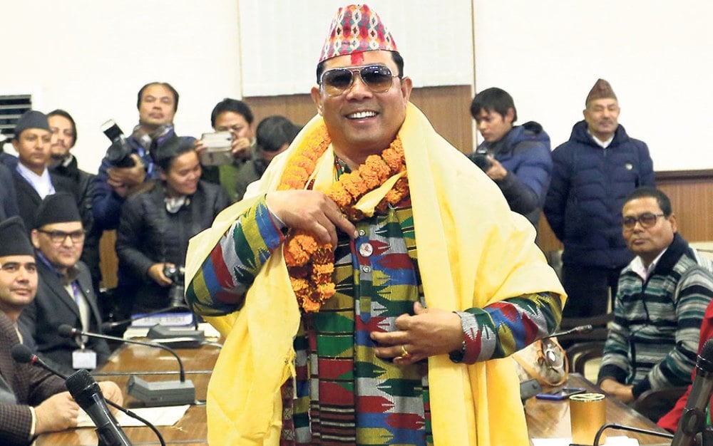 सर्वोच्च अदालतबाट पनि रेशम चौधरीलाई जन्म कैलको फैसला सदर