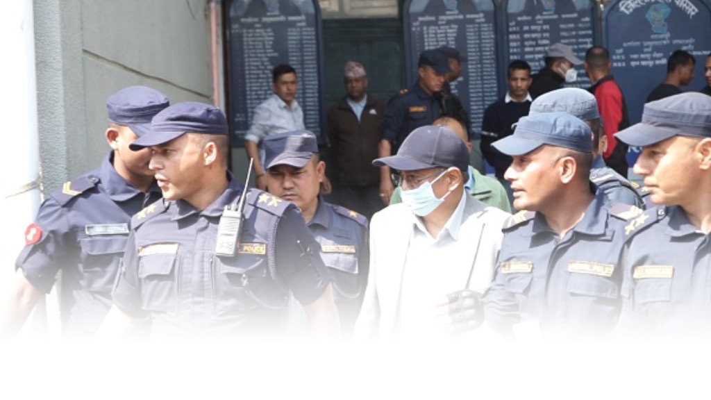 पूर्व गृहमन्त्री एवम् कांग्रेस नेता खाणलाई ४ दिन थुनामा राखेर अनुसन्धान गर्न अनुमति image