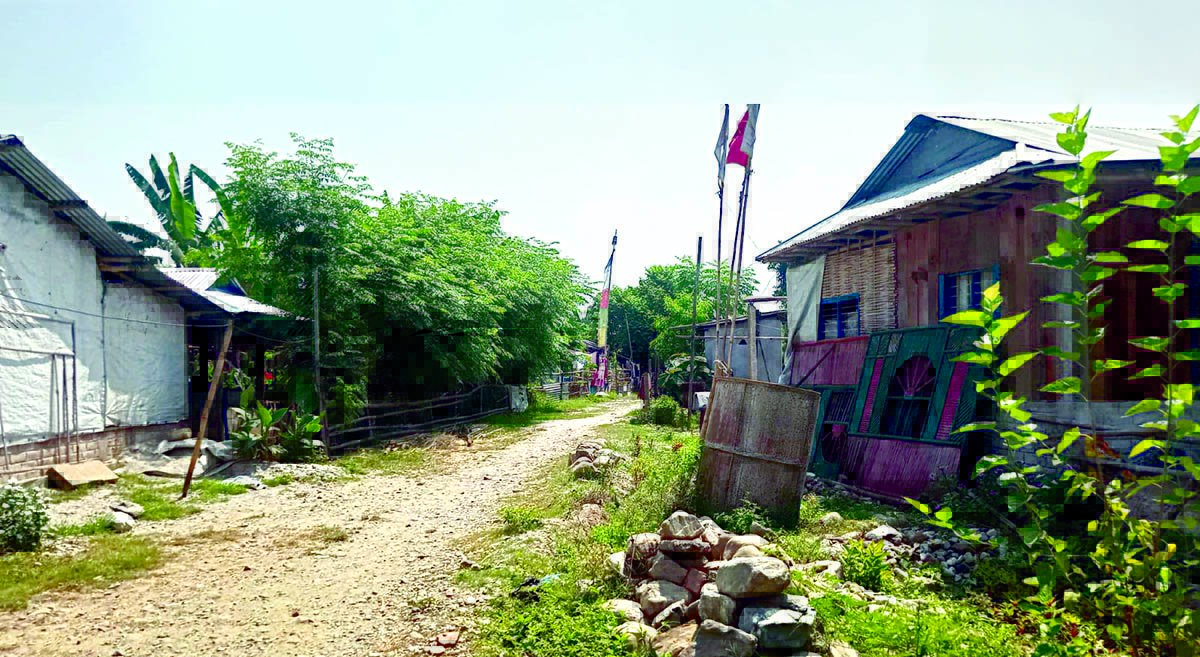 तनावमा सक्कली शरणार्थी image