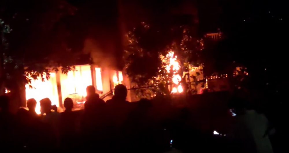 विहार राज्यको मुजफ्फरपुर जिल्लास्थित झोपडपट्टीमा आगो लाग्दा चार जनाको मृत्यु image