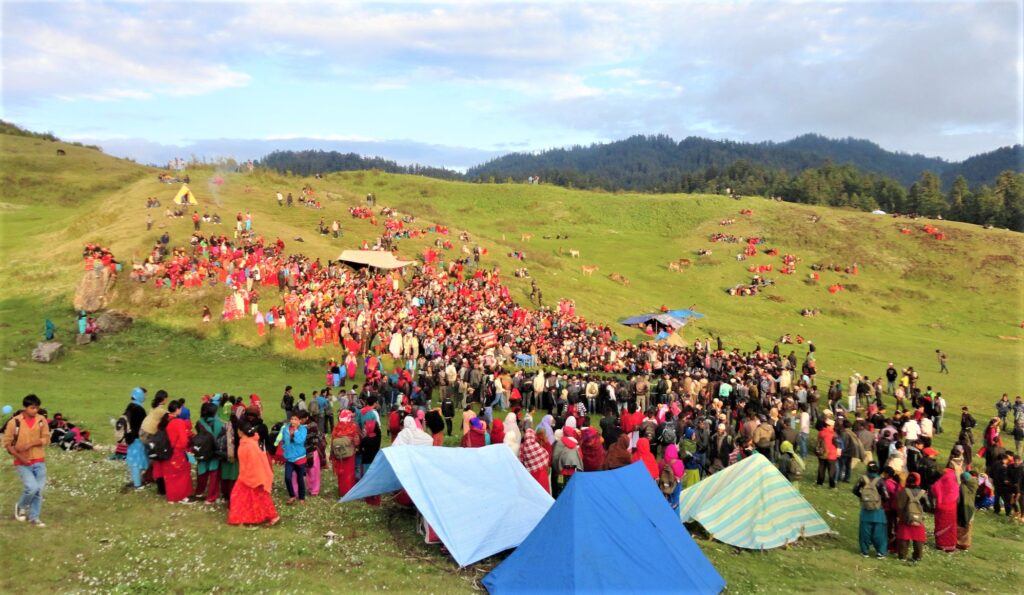 भू–स्वर्गका नामले परिचित खप्तडमा अन्तर्राष्ट्रिय अध्यात्मिक सम्मेलन हुँदै
