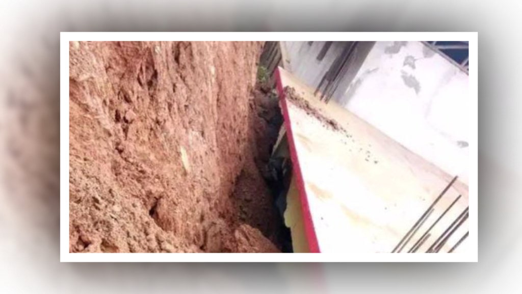 पहिरोका कारण बैतडीको लेक लुपुड माविको भवनमा क्षती image