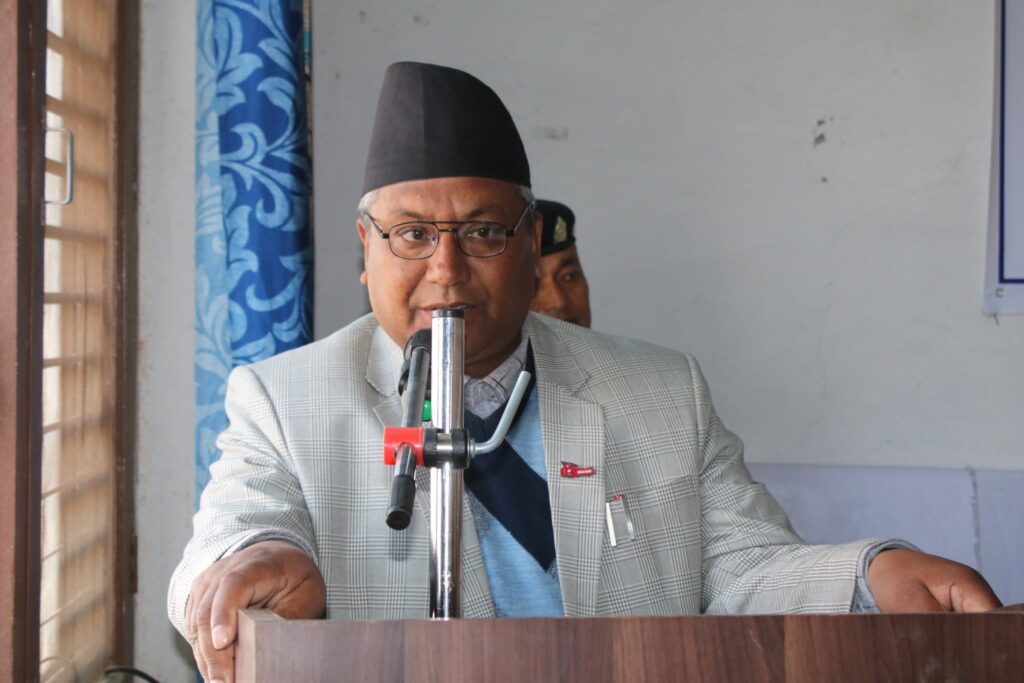 जनताको प्रतिनिधि हुँ, नगरबासीको हितमा काम गर्नु मेरो कर्तव्य होः मेयर बासुदेव थापा