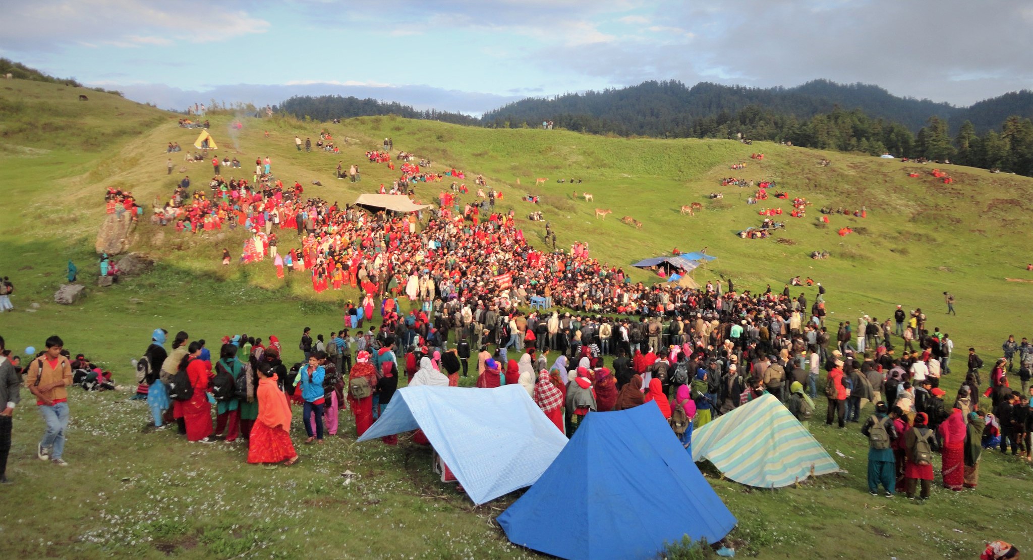 खप्तड अन्तर्राष्ट्रिय आध्यात्मिक सम्मेलन सुुरु, सम्मेलनमा योगगुरु रामदेव र बालकृष्ण सहभागी image