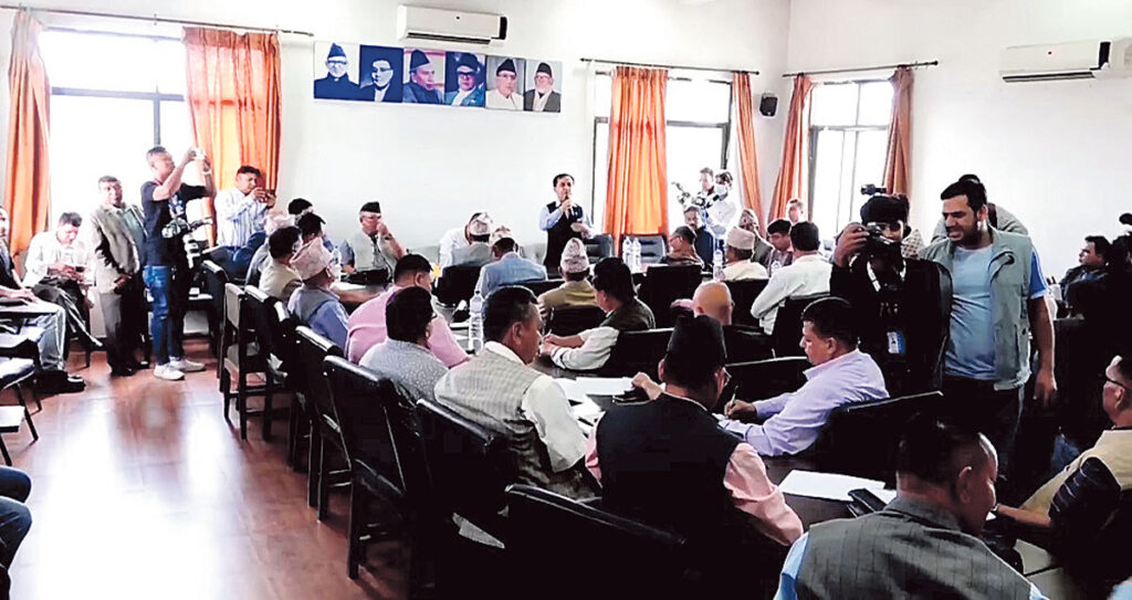 इलाम २ मा कांग्रेसले डम्बर खड्का, बझाङमा अभिषेक सिंहलाई बनायो उम्मेदवार
