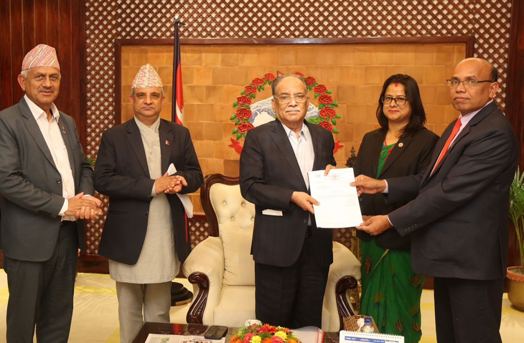 सहकारी सञ्चालकको बैंक खाता, सम्पत्ति तथा पासपोर्ट रोक्का गर्न सिफारिस