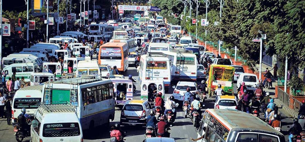 अन्तर प्रदेश सार्वजनिक यातायातमा यात्रुवाहक र मालवाहक गाडीको भाडादर बढ्यो