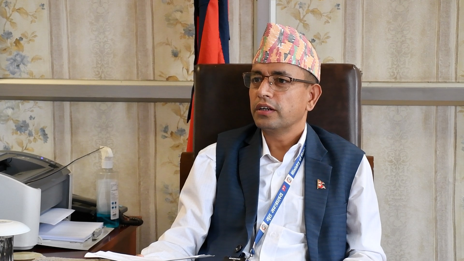 कमसल विकास निर्माण विरुद्ध माओवादी केन्द्र चाँगुनारायणको भक्तपुरका प्रमुख जिल्ला अधिकारीलाई ज्ञापन पत्र