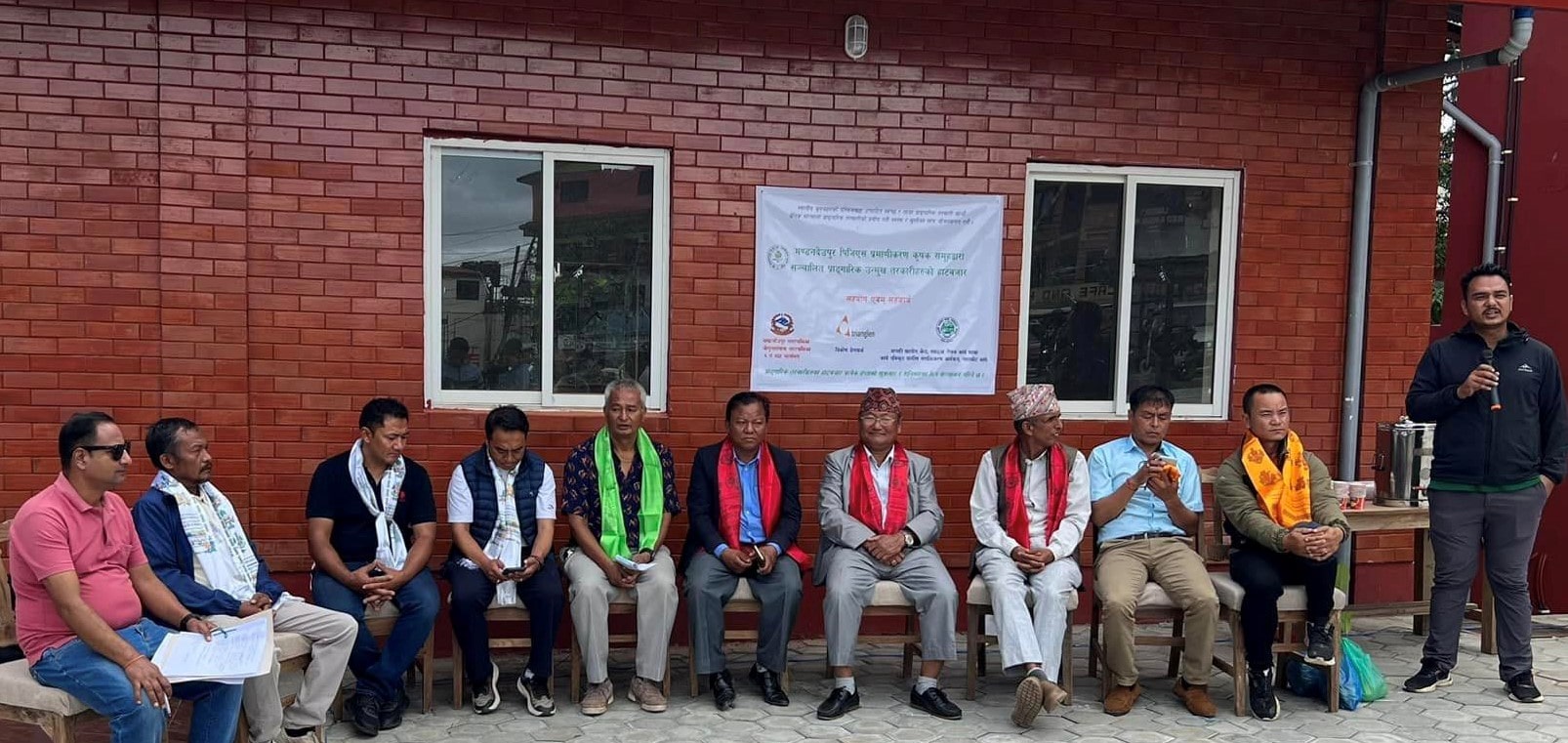 नगरकोटमा प्राङ्गारिक तरकारी हाटबजार सुरु, पहिलो दिनमै किसान उत्साहित image