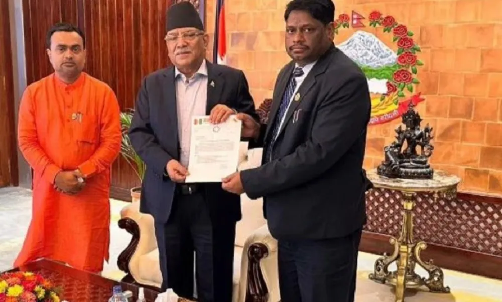 मधेसलाई सुख्खा क्षेत्र घोषणा गरी राहत उपलब्ध गारउँ प्रधानमन्त्री दाहाललाई जनमतले बुझायो ज्ञापनपत्र image