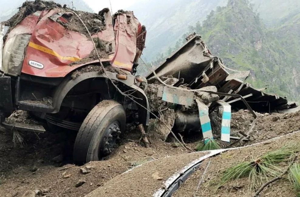 विपद्जन्य घटनामा भारतको हिमाञ्चल प्रदेशमा २१ जनाको मृत्यु