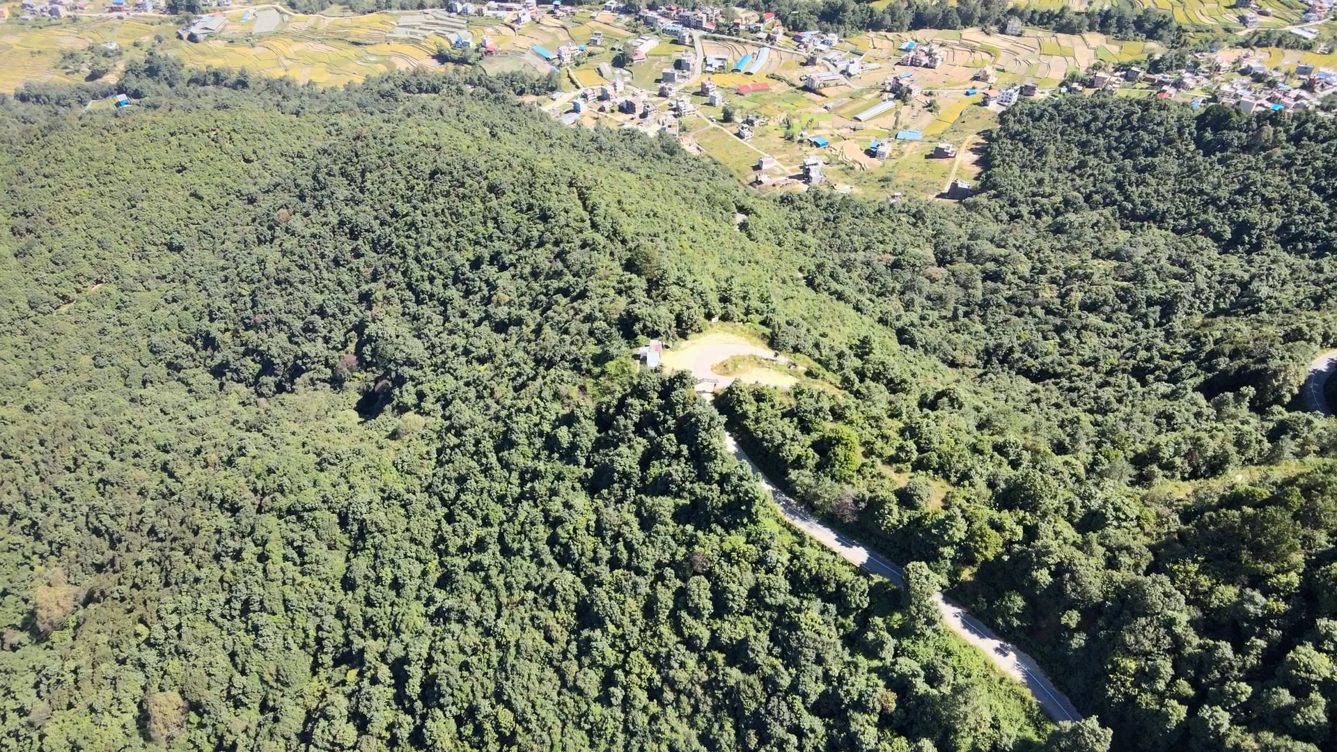 जाने होइन त पुरस्कार जित्न होटल घ्याम्पे डाडा ?