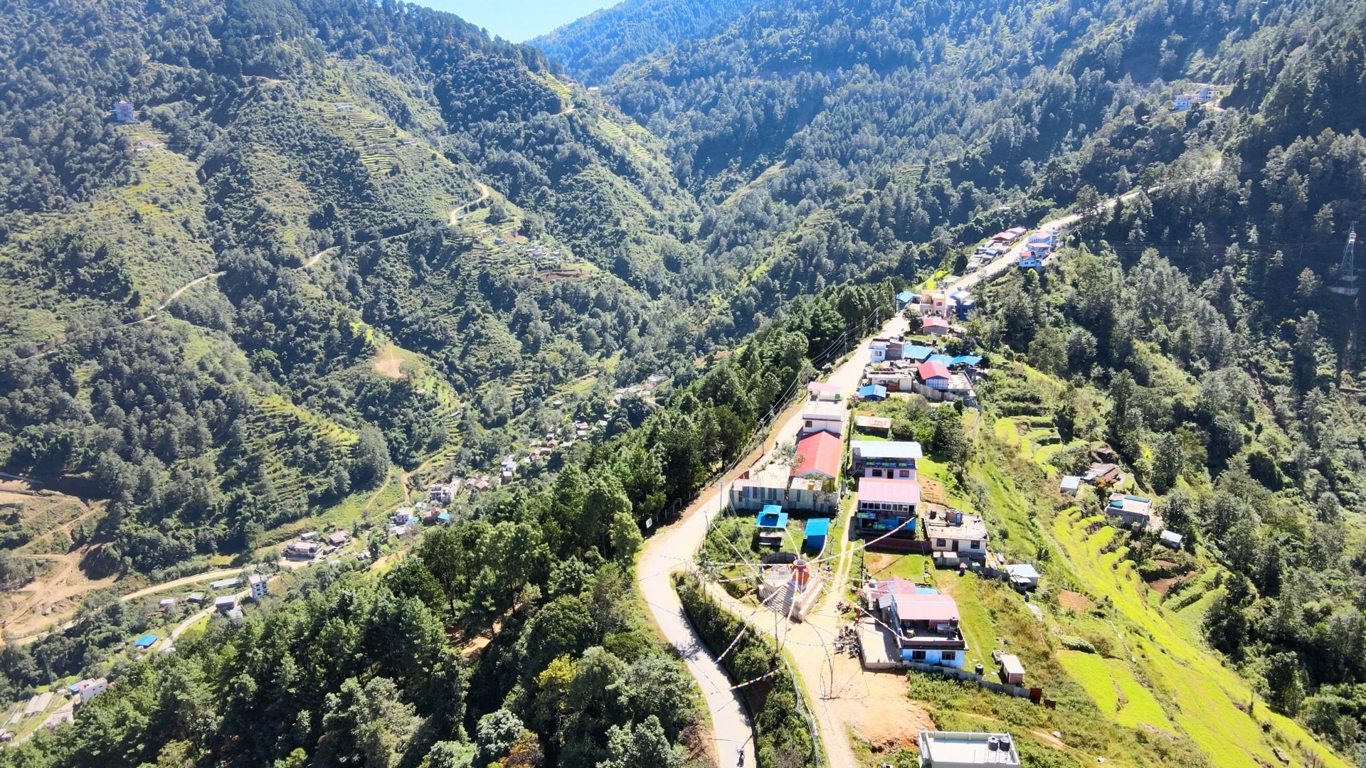 जाने होइन त पुरस्कार जित्न होटल घ्याम्पे डाडा ?