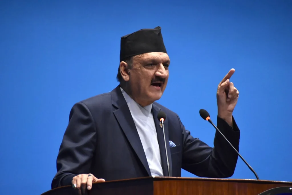 शेयर बजारमा परेको नकरात्मक प्रभावका विषयमा सरकार गम्भिर ः अर्थमन्त्री महत
