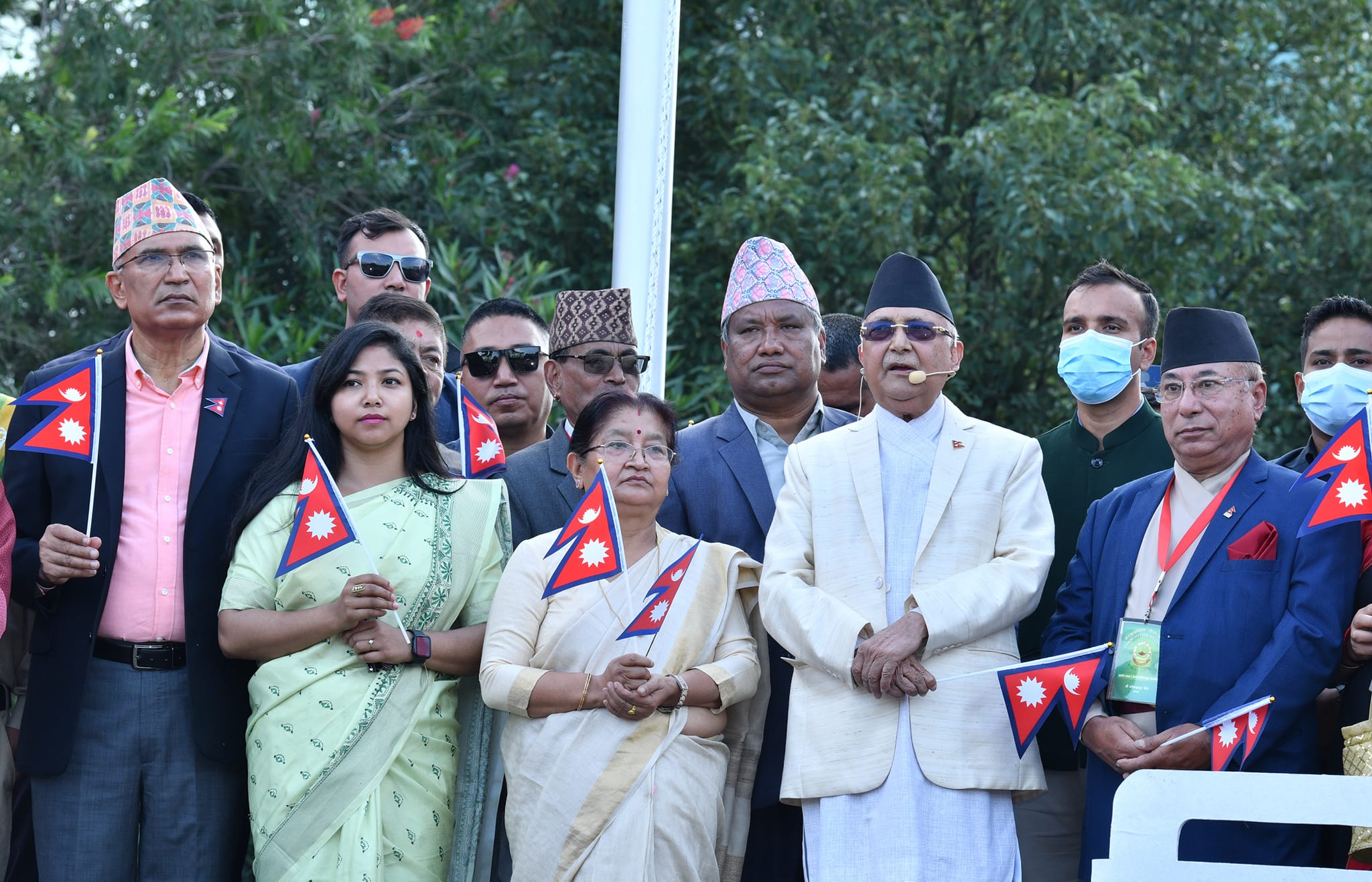 सामाजिक सञ्जालमा बदलियो एमाले अध्यक्ष ओलीको शैली image