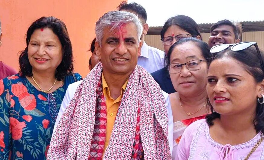 कोशीमा माओवादीले किन हात धाेयाे ?